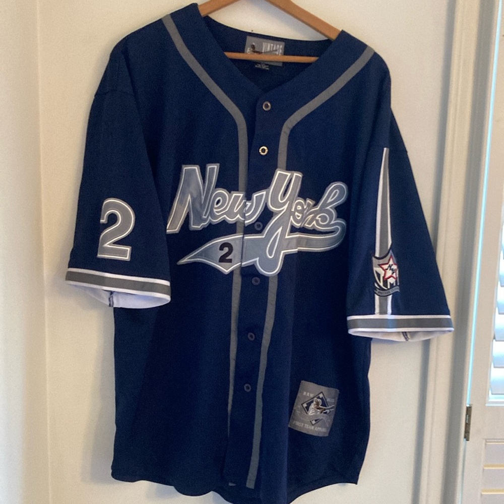 Vintage classics New York 2XL baseball jersey #2. B1
